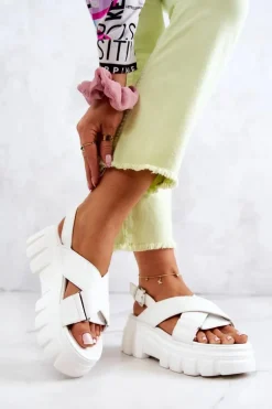 Skórzane Sandałki Na Platformie Białe Betti