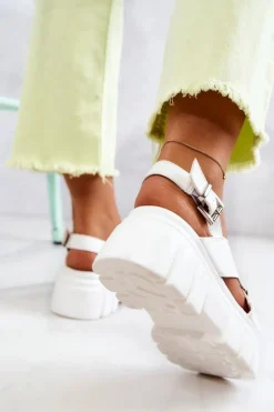 Skórzane Sandałki Na Platformie Białe Betti