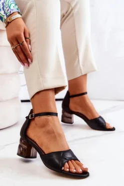 Skórzane Sandałki Na Słupku Lewski 3027 Czarne