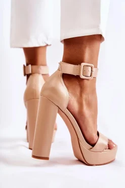 Skórzane Sandałki Na Słupku Beżowe Medanos