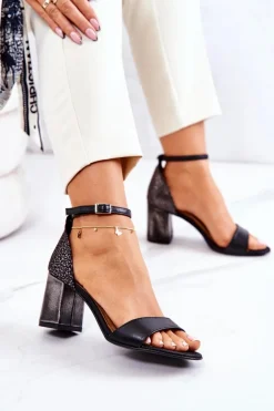 Skórzane Sandałki Na Słupku Czarne Lorene