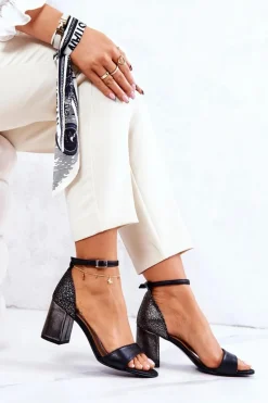 Skórzane Sandałki Na Słupku Czarne Lorene