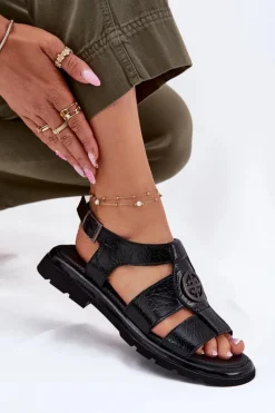 Skórzane Sandały Damskie Lakierowane Z Ozdobnym Detalem Artiker 56C0691 Czarne