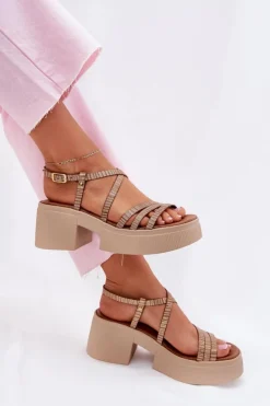 Skórzane Sandały Damskie Maciejka 06990-25 Złote