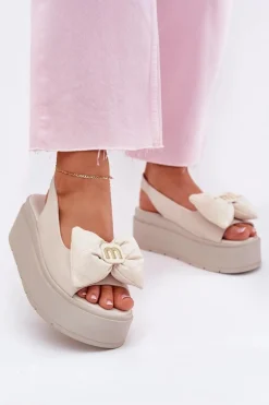Skórzane Sandały Damskie Na Platformie Z Kokardą CheBello 4641 Beżowe