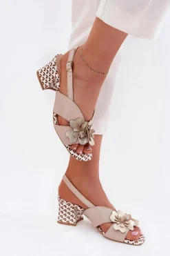 Skórzane Sandały Damskie Na Słupku Z Kwiatami Laura Messi 2950 Beżowe