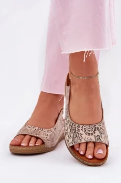 Skórzane Sandały Damskie Na Koturnie Maciejka L7069-04 Beżowe