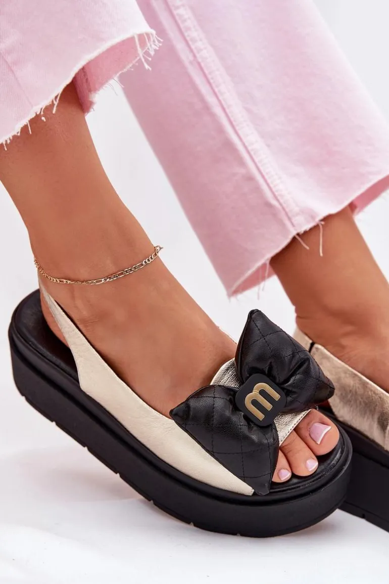 Skórzane Sandały Damskie Na Platformie Z Kokardą CheBello 4641 Złoto-Czarne