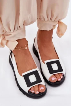 Skórzane Sandały Damskie Na Koturnie z Ozdobą Artiker 56C2157 Białe