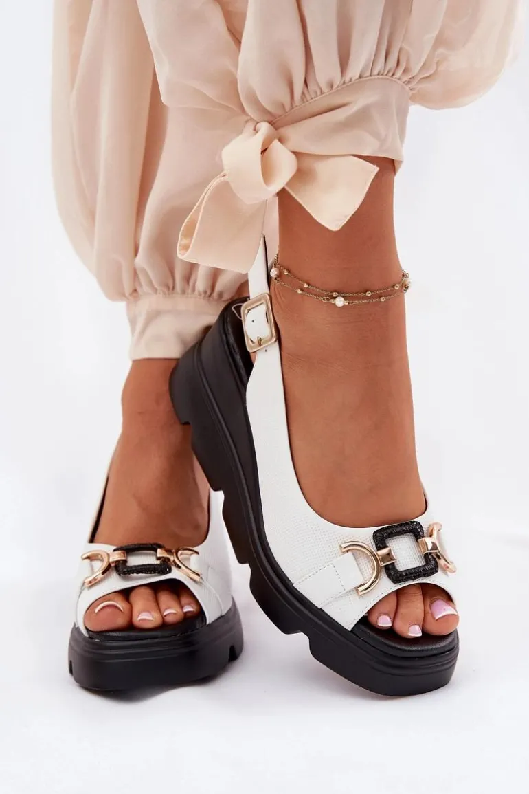 Skórzane Sandały Damskie Na Koturnie I Platformie Z Ozdobą Artiker 56C1588 Białe