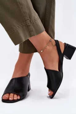 Skórzane Sandały Damskie Na Klocku Maciejka 06975-01 Czarne