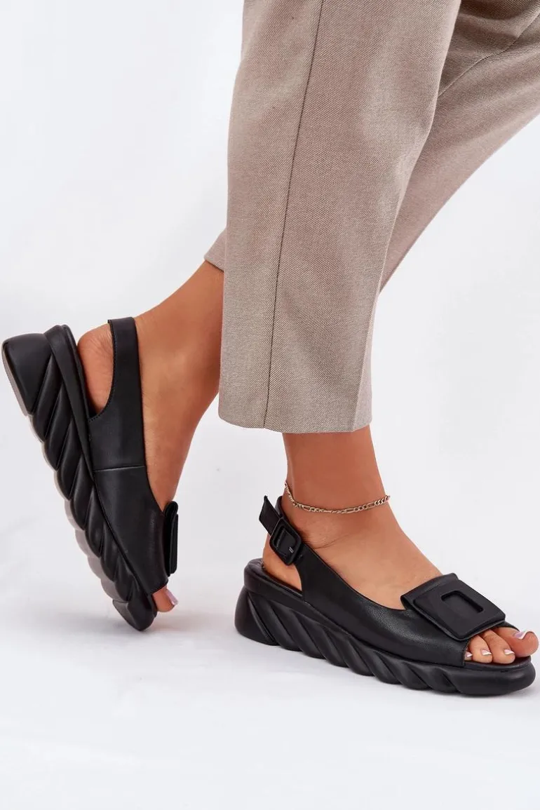 Skórzane Sandały Damskie Na Koturnie z Ozdobą Artiker 56C2156 Czarne