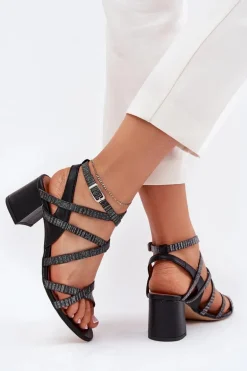 Skórzane Sandały Damskie Z Paseczkami Na Słupku Maciejka 06969-01 Czarne