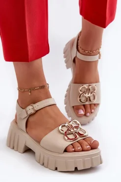 Skórzane Sandały Damskie Ze Złotą Ozdobą Beżowe Vinceza 7910