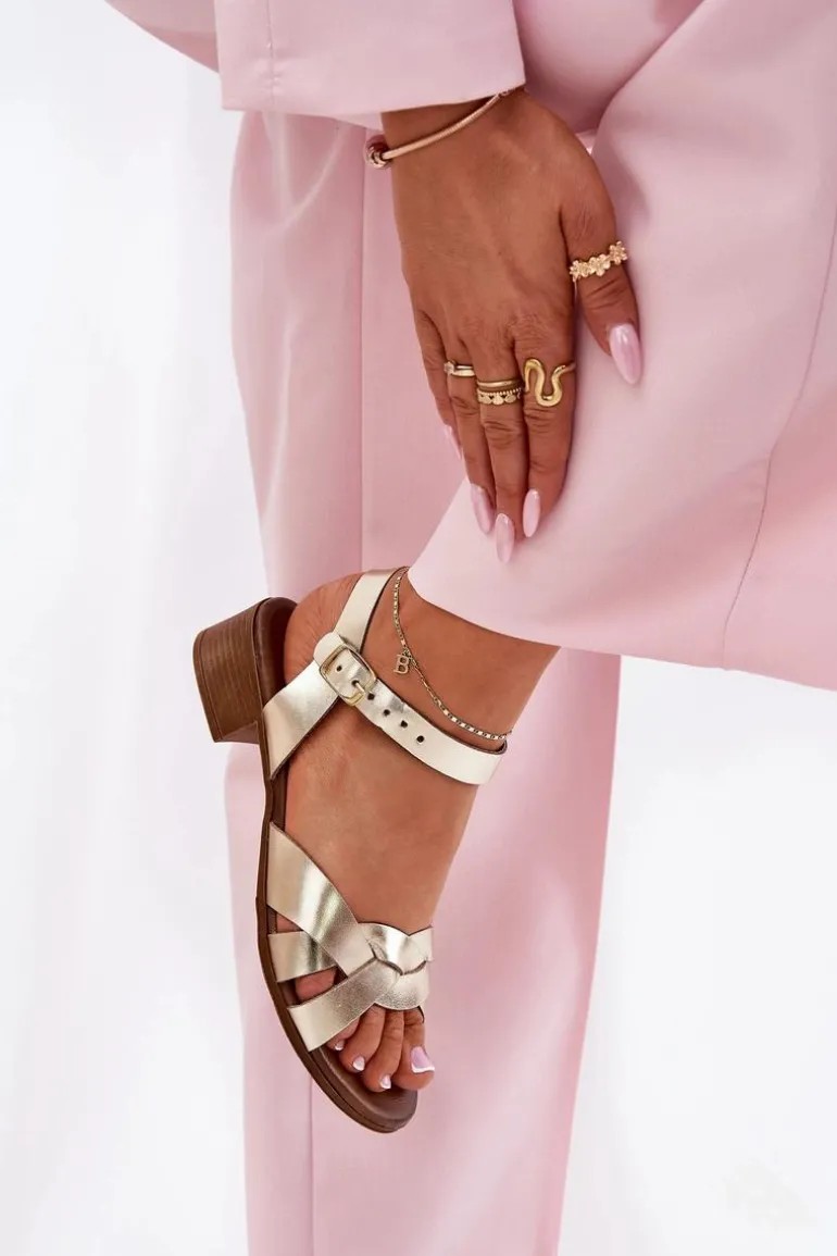 Skórzane Sandały Na Delikatnym Obcasie Zazoo 40372 Złote