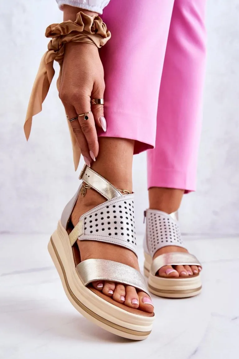 Skórzane Sandały Na Koturnie Maciejka 05356-25 Beżowo-Złote