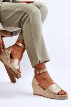 Skórzane Sandały Na Koturnie Comfort Shoe Złote Verola