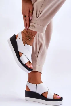 Skórzane Sandały Na Koturnie Białe Morgan