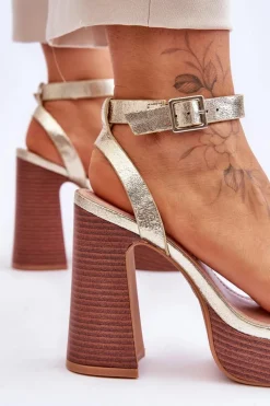 Skórzane Sandały Na Masywnej Platformie Złote Marina