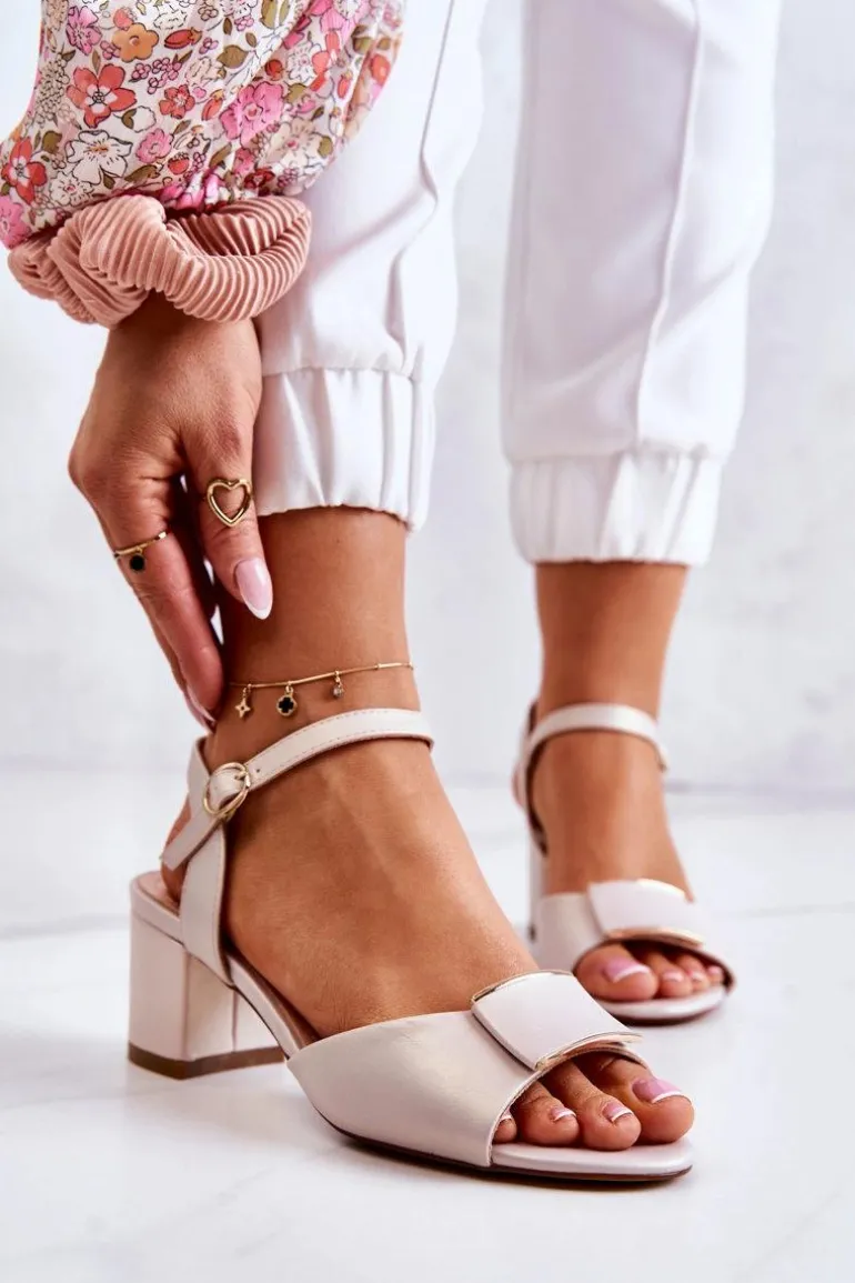 Skórzane Sandały Na Obcasie Beżowe Lorisa