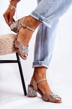 Skórzane Sandały Na Obcasie Maciejka 04120-10 Beżowe