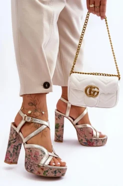 Skórzane Sandały Na Obcasie Maciejka 06084-25 Złote