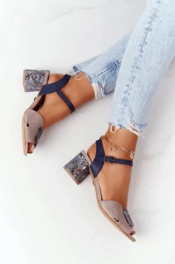 Skórzane Sandały Na Obcasie Maciejka 04120-43 Beżowo-Granatowe