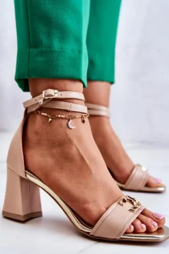 Skórzane Sandały Na Obcasie Laura Messi 2425 Beżowe