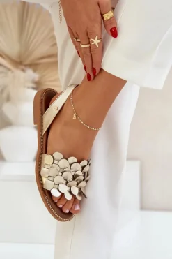 Skórzane Sandały Na Płaskim Obcasie Zazoo 40425 Złote