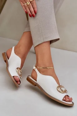 Skórzane Sandały Na Płaskim Obcasie Z Ozdobą Laura Messi 2865 Jasnobeżowe