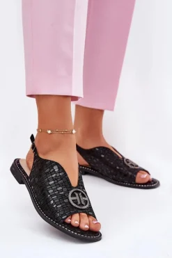 Skórzane Sandały Na Płaskim Obcasie Z Ozdobą S.Barski KV51-094 Czarne