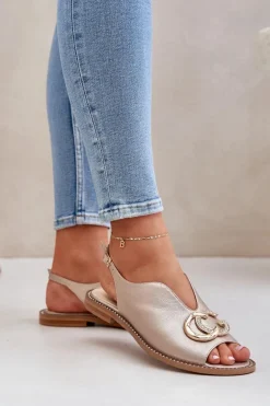 Skórzane Sandały Na Płaskim Obcasie Z Ozdobą Laura Messi 2865 Złote