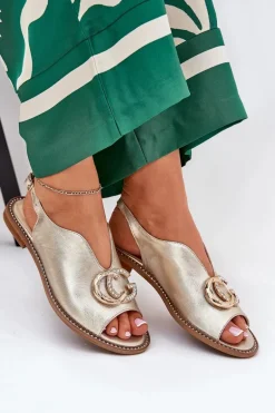 Skórzane Sandały Na Płaskim Obcasie Z Ozdobą Laura Messi 2865 Złote