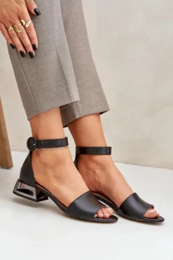 Skórzane Sandały Na Srebrnym Obcasie Laura Messi 2143 Czarne