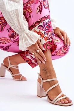 Skórzane Sandały Na Słupku Beżowe Florentina