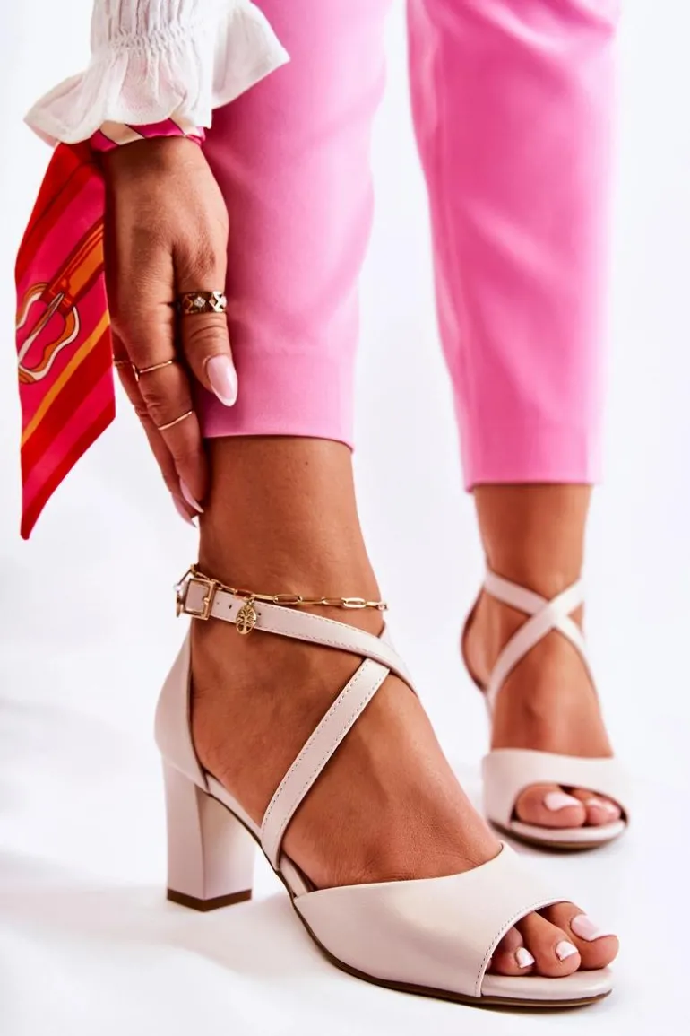 Skórzane Sandały Na Słupku Beżowe Damess