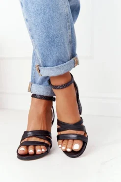 Skórzane Sandały Na Słupku Czarne Visconi 4400476