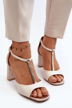 Skórzane Sandały Na Słupku Laura Messi 2759 Beżowe