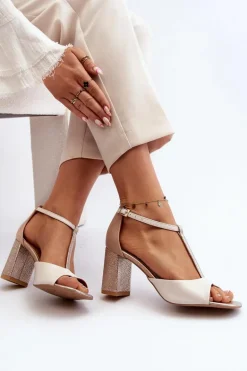 Skórzane Sandały Na Słupku Laura Messi 2759 Beżowe