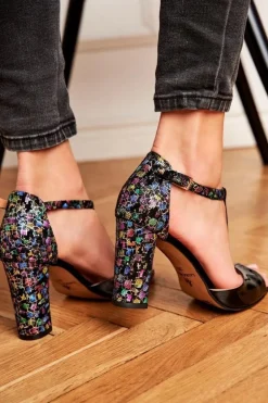 Skórzane Sandały Na Słupku Laura Messi 1916 Lakierowane Czarne