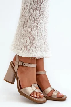 Skórzane Sandały Na Słupku Maciejka 06029-25 Złote