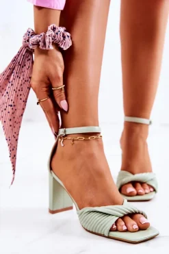 Skórzane Sandały Na Słupku Zielone Sheela