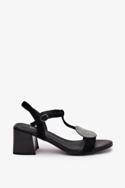 Skórzane Sandały Na Słupku Z Ozdobą D&A JC51-842 Czarne
