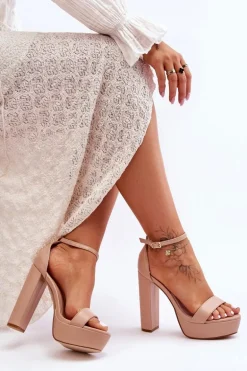 Skórzane Sandały Na Wysokim Słupku I Platformie Nude Sky Dream