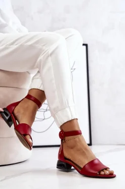 Skórzane Sandały Na Złotym Obcasie Laura Messi 2143 Czerwone