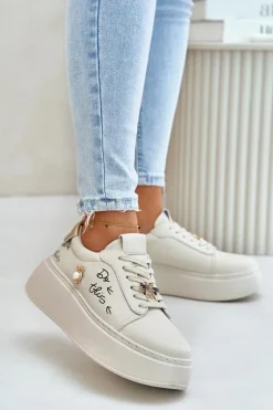 Skórzane Sneakersy Damskie Na Platformie Z Przypinkami I Napisem Vinceza 89102 Beżowe