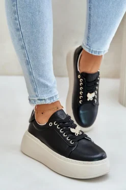 Skórzane Sneakersy Damskie Na Platformie Z Przypinką Vinceza 89101 Czarne