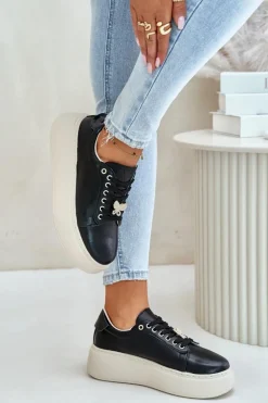 Skórzane Sneakersy Damskie Na Platformie Z Przypinką Vinceza 89101 Czarne