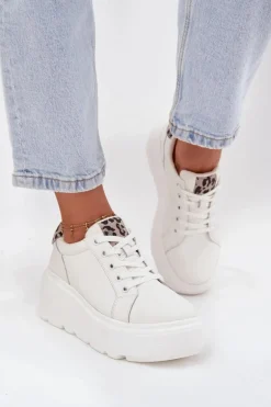 Skórzane Sneakersy Damskie Na Platformie Panterka Vinceza 89144 Białe