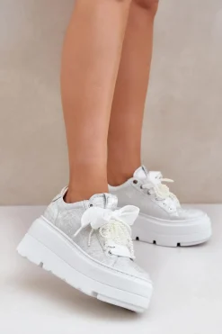 Skórzane Sneakersy Na Platformie CheBello 4658 Srebrne